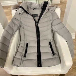 Mackage PATSY Agile 360 down jacket with natural fur in grey
